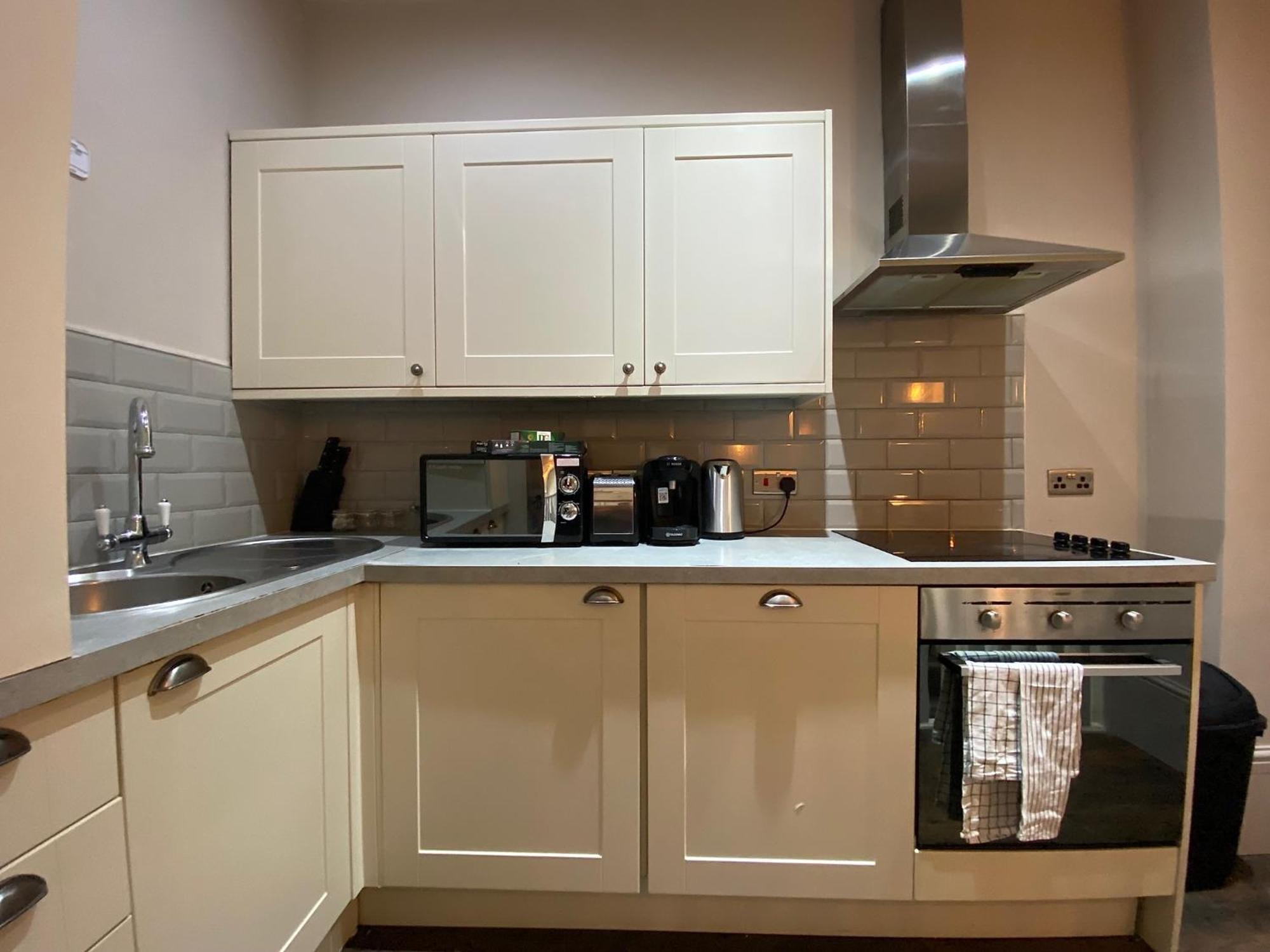 Stunning King Suite Apartment In The Heart Of Leeds City Center Exterior foto