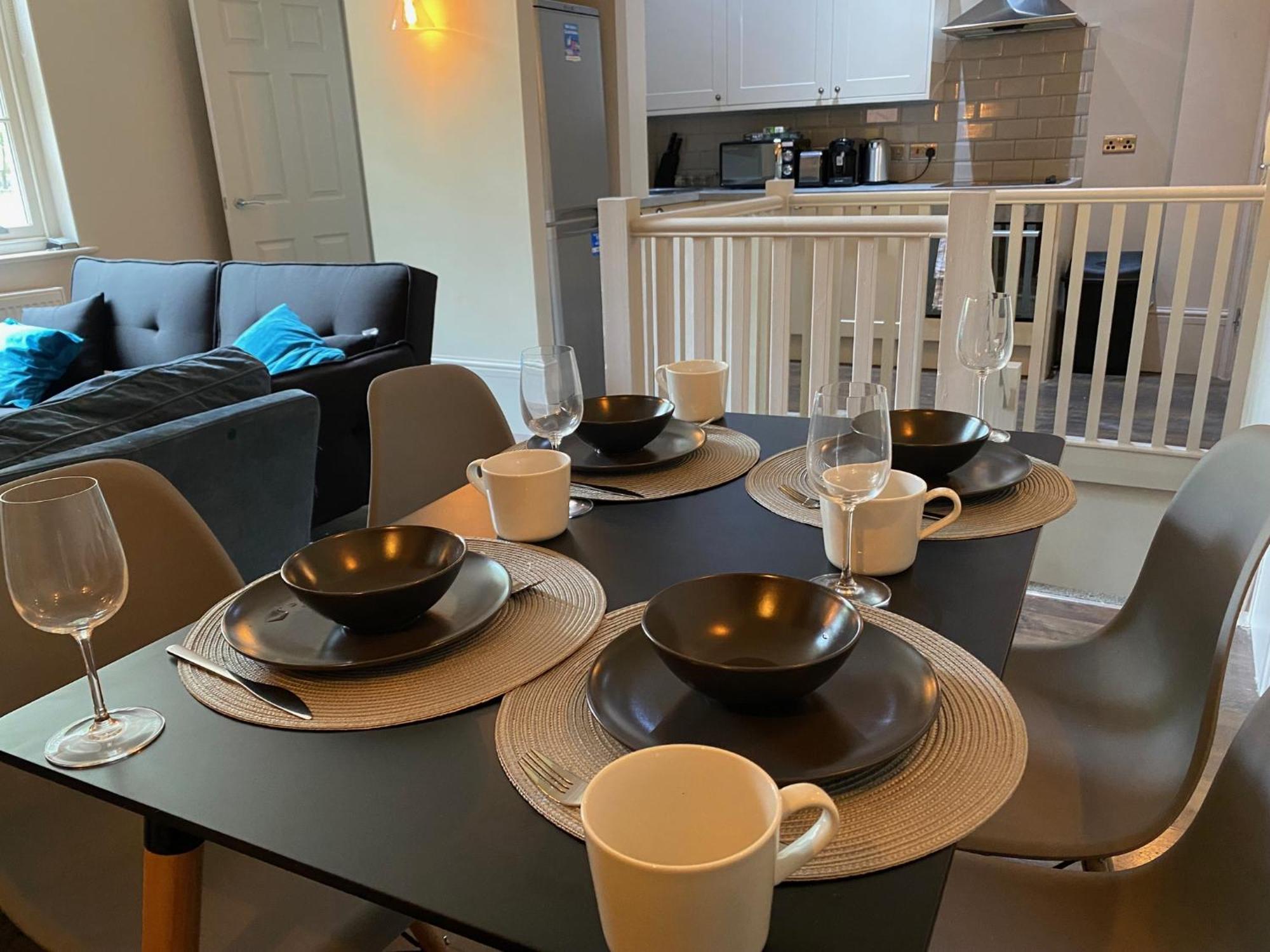 Stunning King Suite Apartment In The Heart Of Leeds City Center Exterior foto