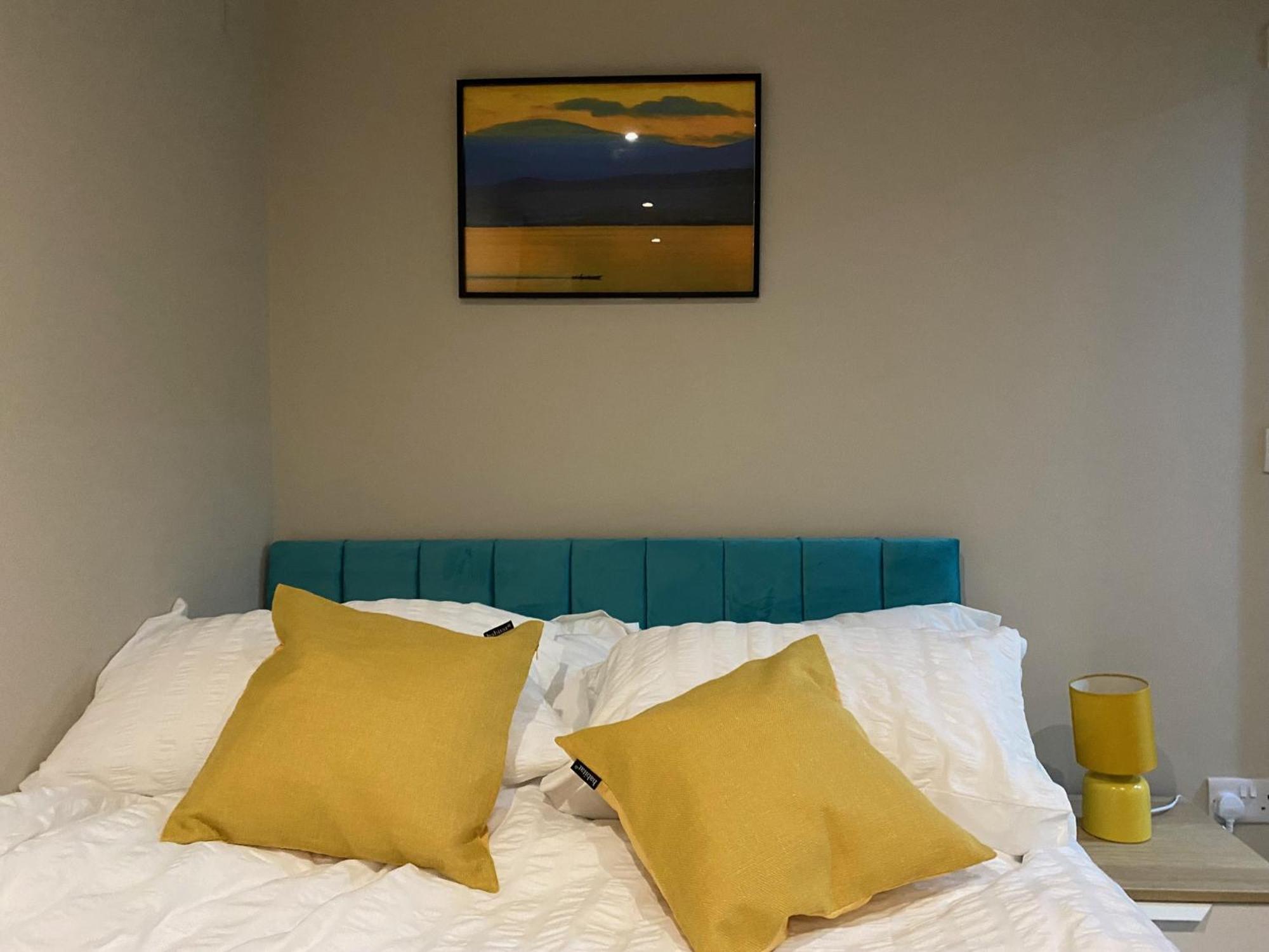 Stunning King Suite Apartment In The Heart Of Leeds City Center Exterior foto